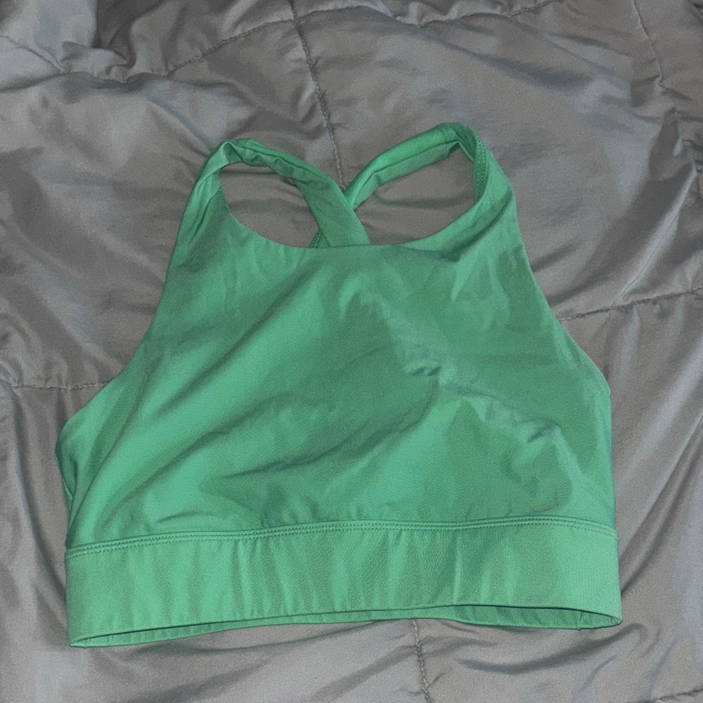 Fabletics Vibrant Green Sports Bra